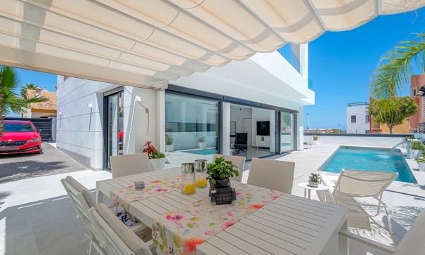 Sale - Detached Villa -
Guardamar del Segura