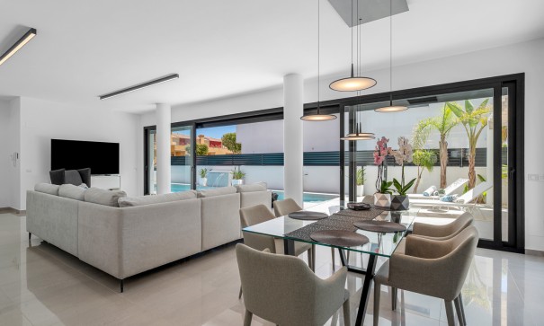 Sale - Detached Villa -
Guardamar del Segura