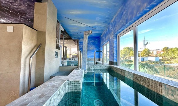 Videresalg - Lejlighed lejlighed -
Finestrat