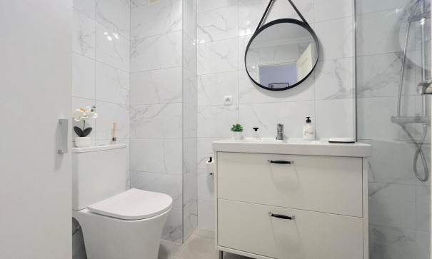 Resale - Wohnung Appartement -
Algorfa