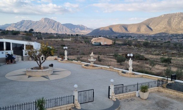 Sprzedaż - Willa wolnostojąca -
Hondón de los Fráiles