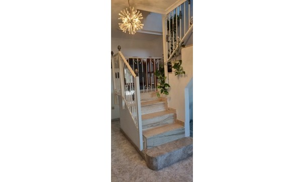 Sprzedaż - Willa wolnostojąca -
Hondón de los Fráiles