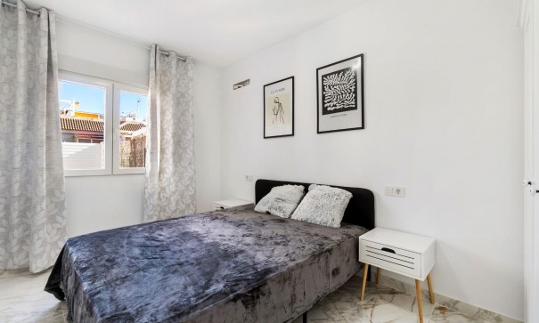 Resale - Freistehende Villa -
Torrevieja - El chaparral