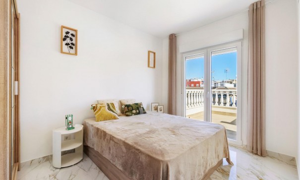 Resale - Freistehende Villa -
Torrevieja - El chaparral