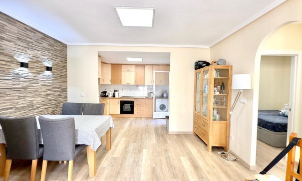 Herverkoop - Apartement Flat -
Torrevieja - Torreblanca