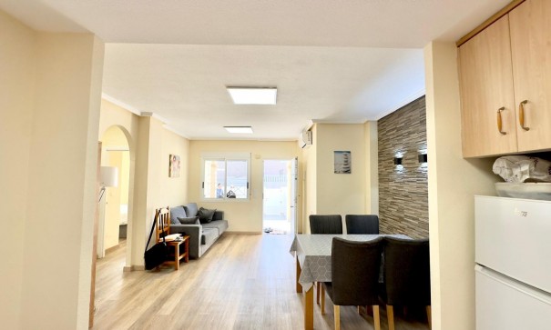 Herverkoop - Apartement Flat -
Torrevieja - Torreblanca