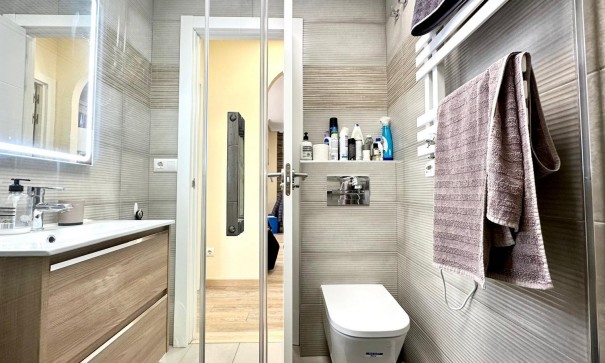 Herverkoop - Apartement Flat -
Torrevieja - Torreblanca