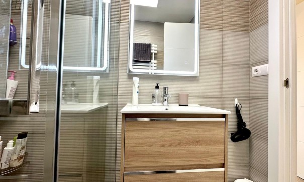 Herverkoop - Apartement Flat -
Torrevieja - Torreblanca