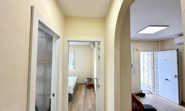 Herverkoop - Apartement Flat -
Torrevieja - Torreblanca