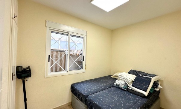 Herverkoop - Apartement Flat -
Torrevieja - Torreblanca