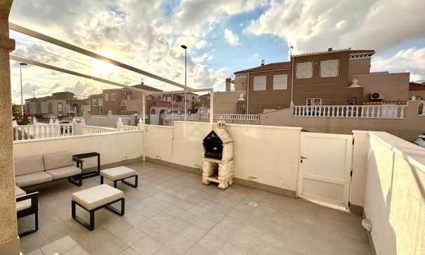 Herverkoop - Apartement Flat -
Torrevieja - Torreblanca