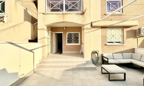 Herverkoop - Apartement Flat -
Torrevieja - Torreblanca