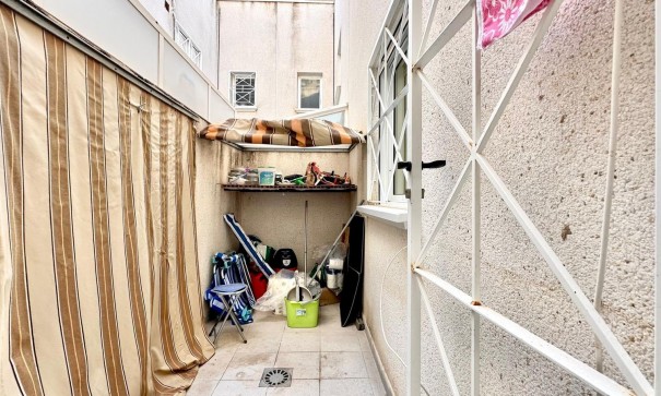 Herverkoop - Apartement Flat -
Torrevieja - Torreblanca