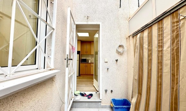 Herverkoop - Apartement Flat -
Torrevieja - Torreblanca