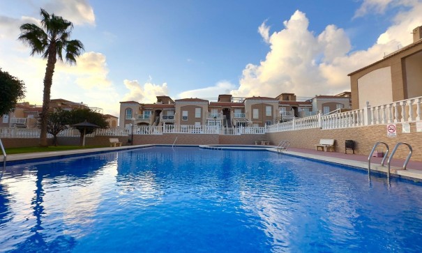 Herverkoop - Apartement Flat -
Torrevieja - Torreblanca