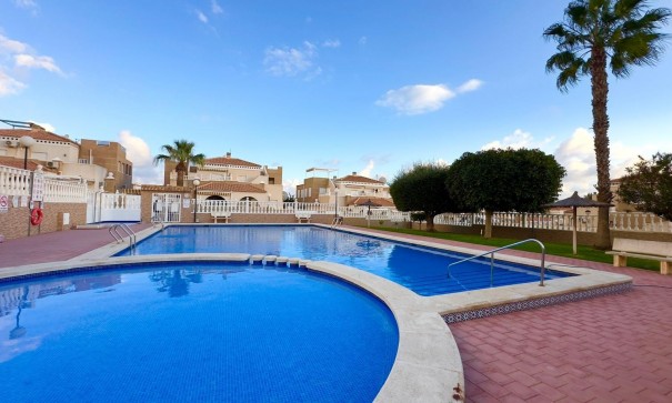 Herverkoop - Apartement Flat -
Torrevieja - Torreblanca