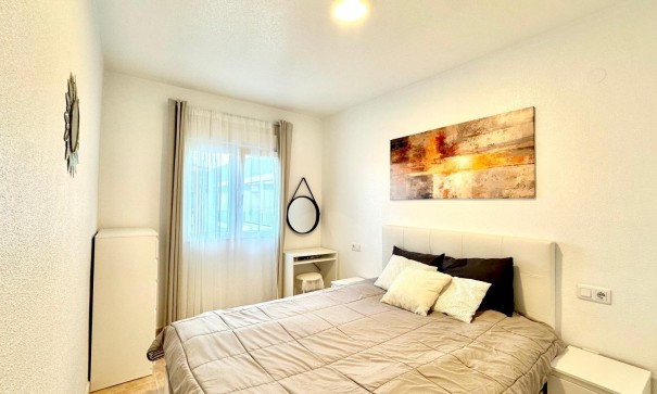 Herverkoop - Apartement Flat -
Torrevieja - Centro