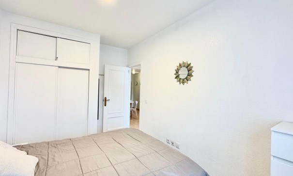 Herverkoop - Apartement Flat -
Torrevieja - Centro