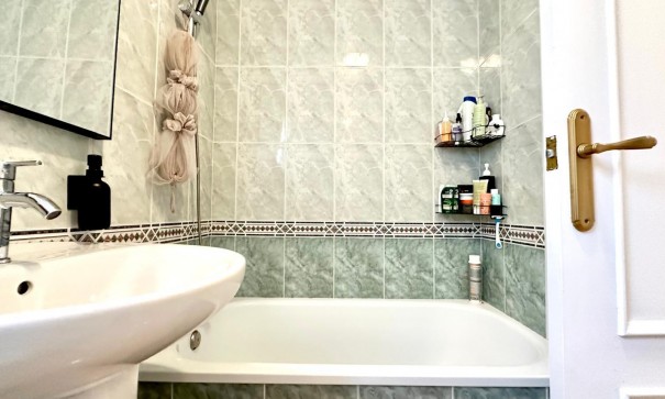 Herverkoop - Apartement Flat -
Torrevieja - Centro