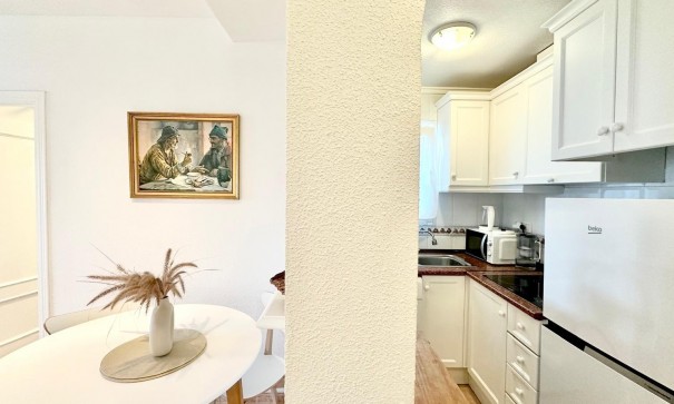 Herverkoop - Apartement Flat -
Torrevieja - Centro