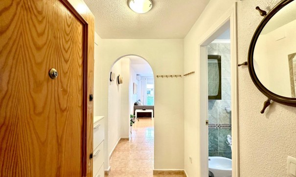 Herverkoop - Apartement Flat -
Torrevieja - Centro