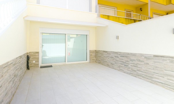 Återförsäljning - Radhus -
Torrevieja - Punta prima