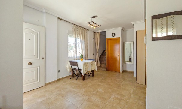 Sale - Detached Villa -
Torrevieja - La Mata