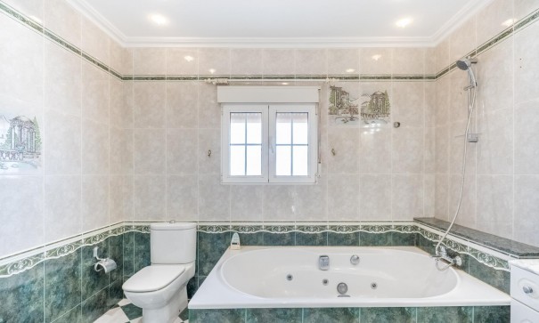 Revente - Villa Individuelle -
Torrevieja - El chaparral