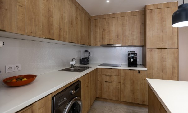 Sprzedaż - Dom miejski -
Torrevieja