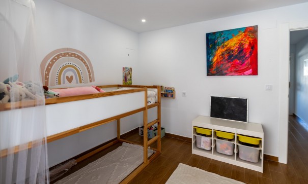 Sprzedaż - Dom miejski -
Torrevieja