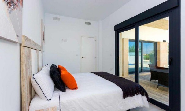 New Build - Semi Detached Villa -
Daya Nueva - Center