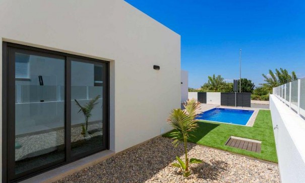 New Build - Detached Villa -
Daya Nueva - Center