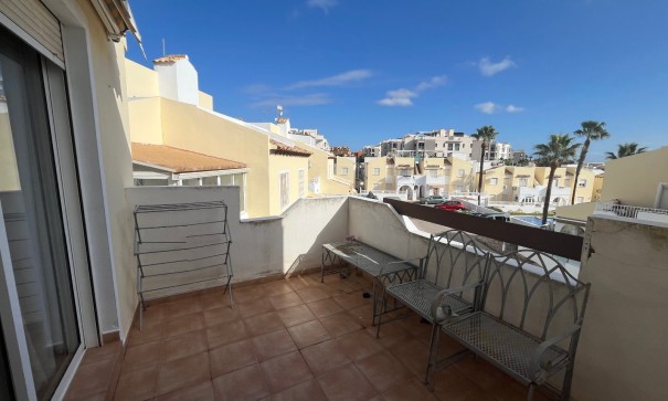 Herverkoop - Halfvrijstaande villa -
Villamartín - Panorama Golf