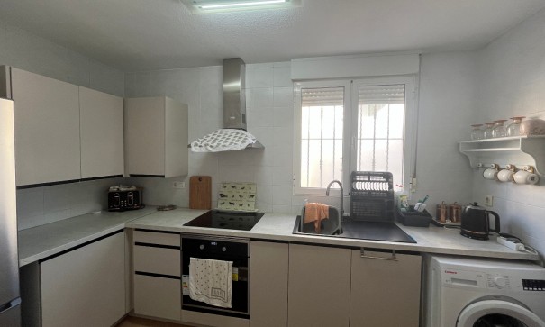 Herverkoop - Halfvrijstaande villa -
Villamartín - Panorama Golf