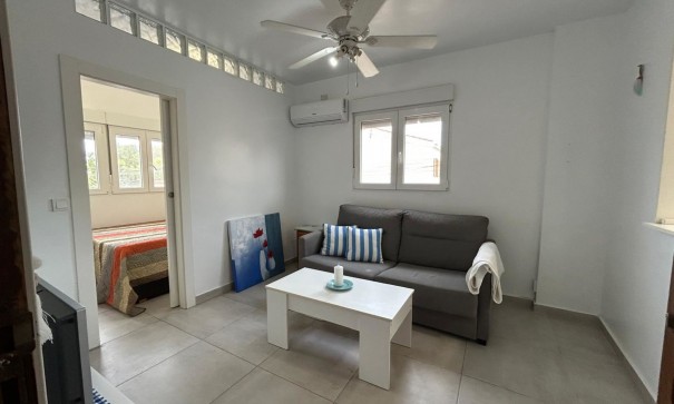 Revente - Appartement -
San Miguel de Salinas