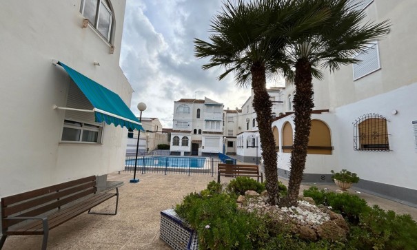 Revente - Appartement -
San Miguel de Salinas