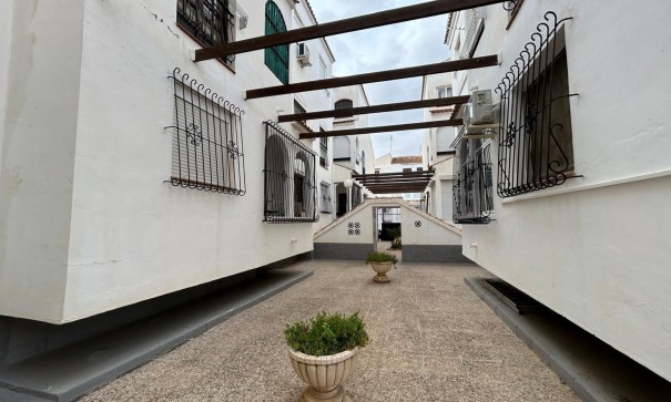 Revente - Appartement -
San Miguel de Salinas