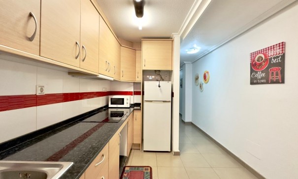 Herverkoop - Apartement Flat -
Torrevieja - torrevieja