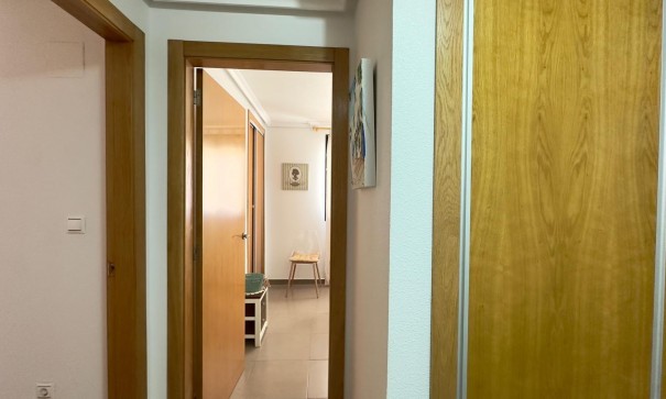 Herverkoop - Apartement Flat -
Torrevieja - torrevieja