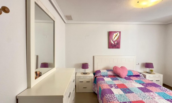 Herverkoop - Apartement Flat -
Torrevieja - torrevieja