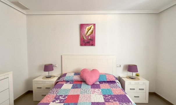 Herverkoop - Apartement Flat -
Torrevieja - torrevieja