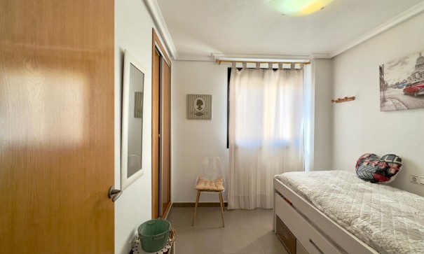 Herverkoop - Apartement Flat -
Torrevieja - torrevieja