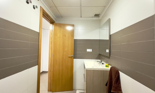 Herverkoop - Apartement Flat -
Torrevieja - torrevieja