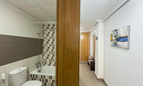 Herverkoop - Apartement Flat -
Torrevieja - torrevieja