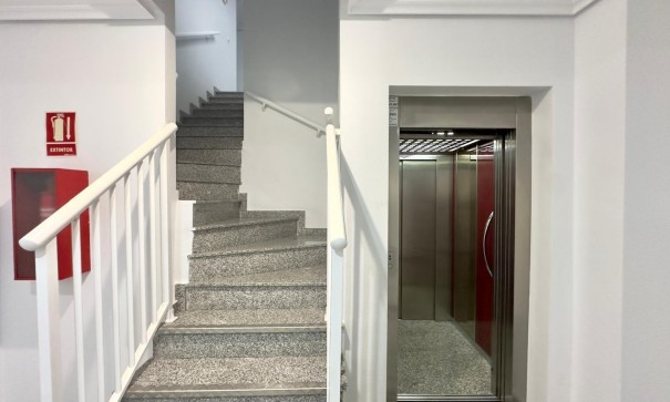 Herverkoop - Apartement Flat -
Torrevieja - torrevieja