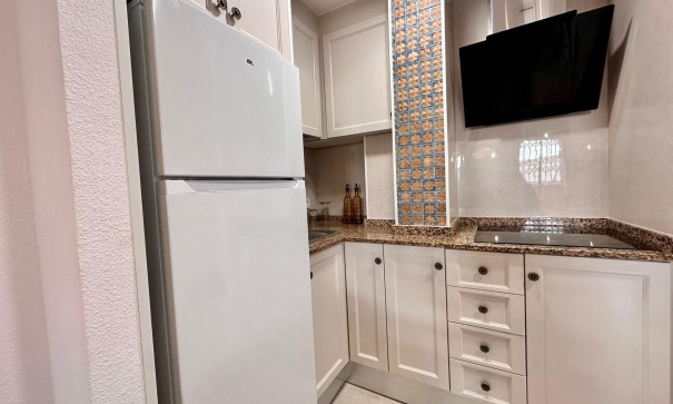 Herverkoop - Apartement Flat -
Torrevieja - Centro