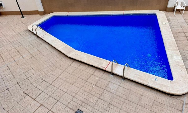 Herverkoop - Apartement Flat -
Torrevieja - Centro
