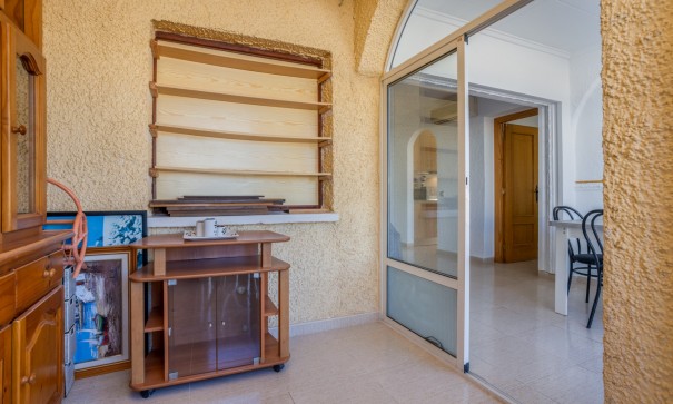 Sale - Detached Villa -
Torrevieja - Urbanización San Luis