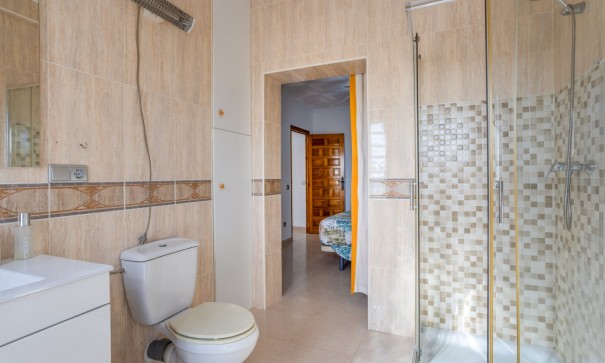 Sale - Detached Villa -
Torrevieja - Urbanización San Luis