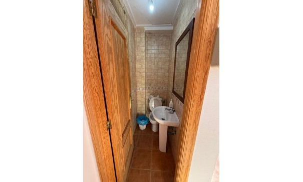 Videresalg -  -
Aledo